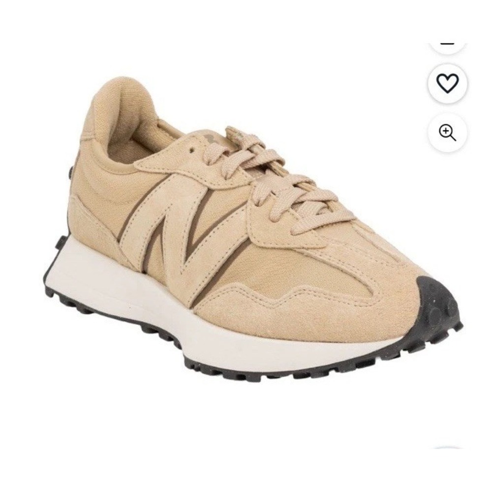 New Balance Lifestyle 327 Suede Sneakers New Unisex Men's 10.5 Women 12 Beige
